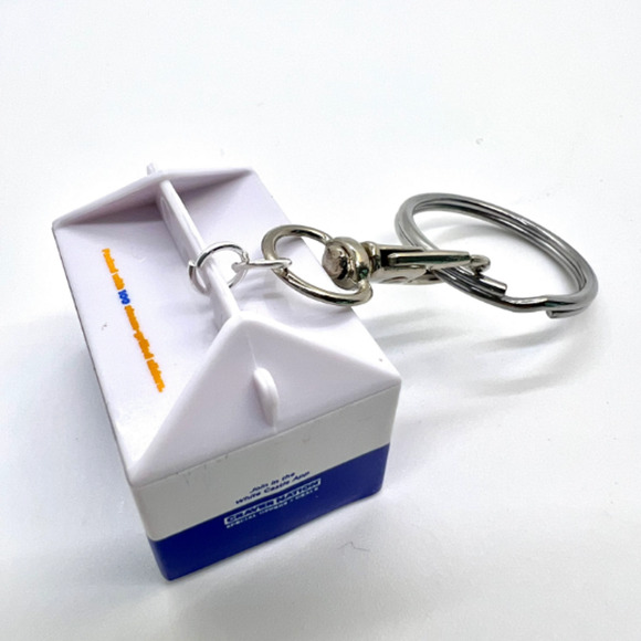 White Castle Keychain - Crave Crate Box - Foodie Mini Brands Keychain - Picture 3 of 7
